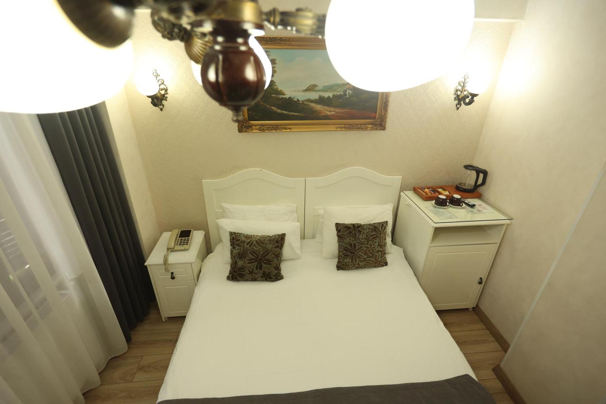Asmali Hotel Istanboel Buitenkant foto