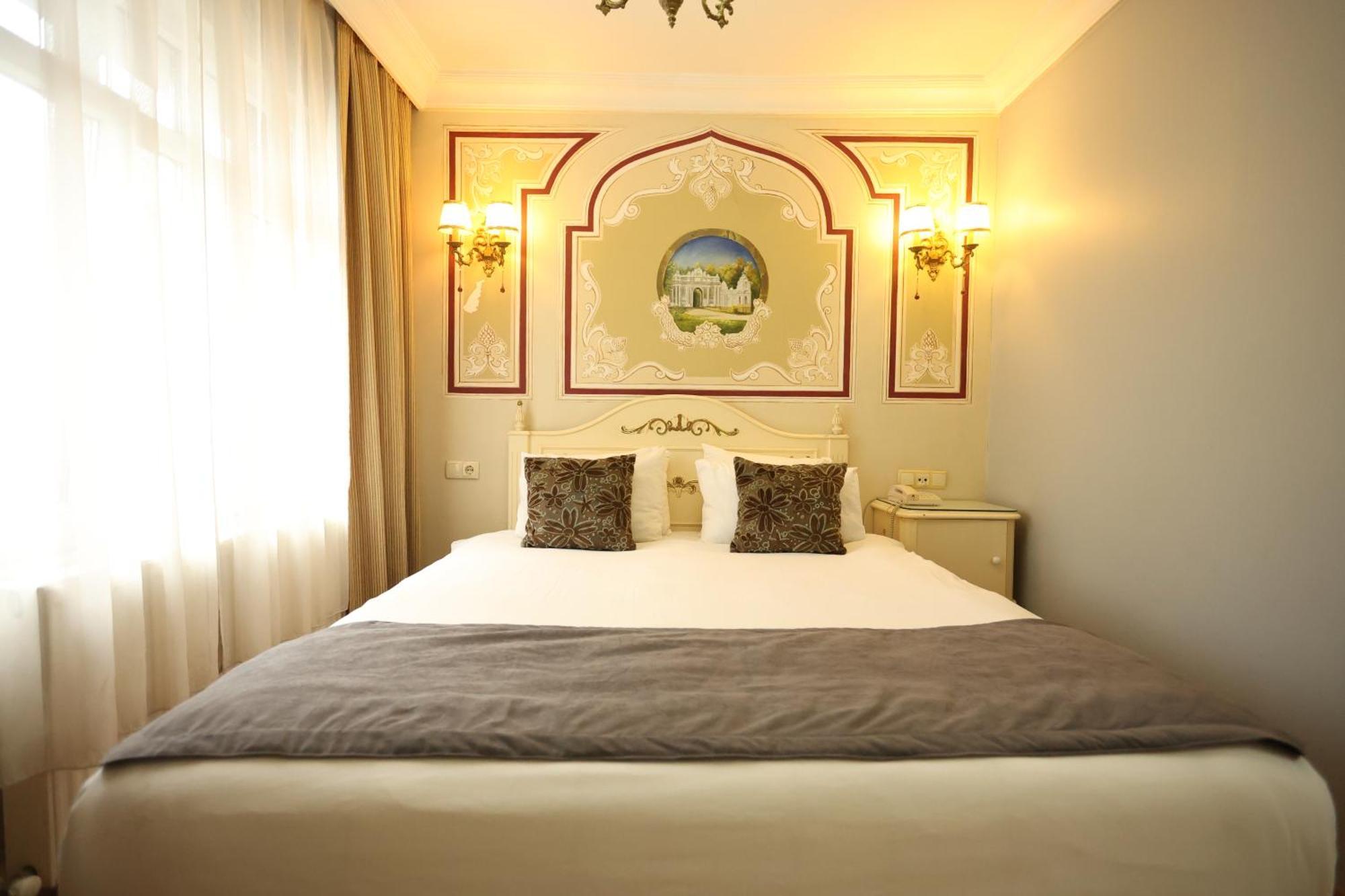 Asmali Hotel Istanboel Buitenkant foto