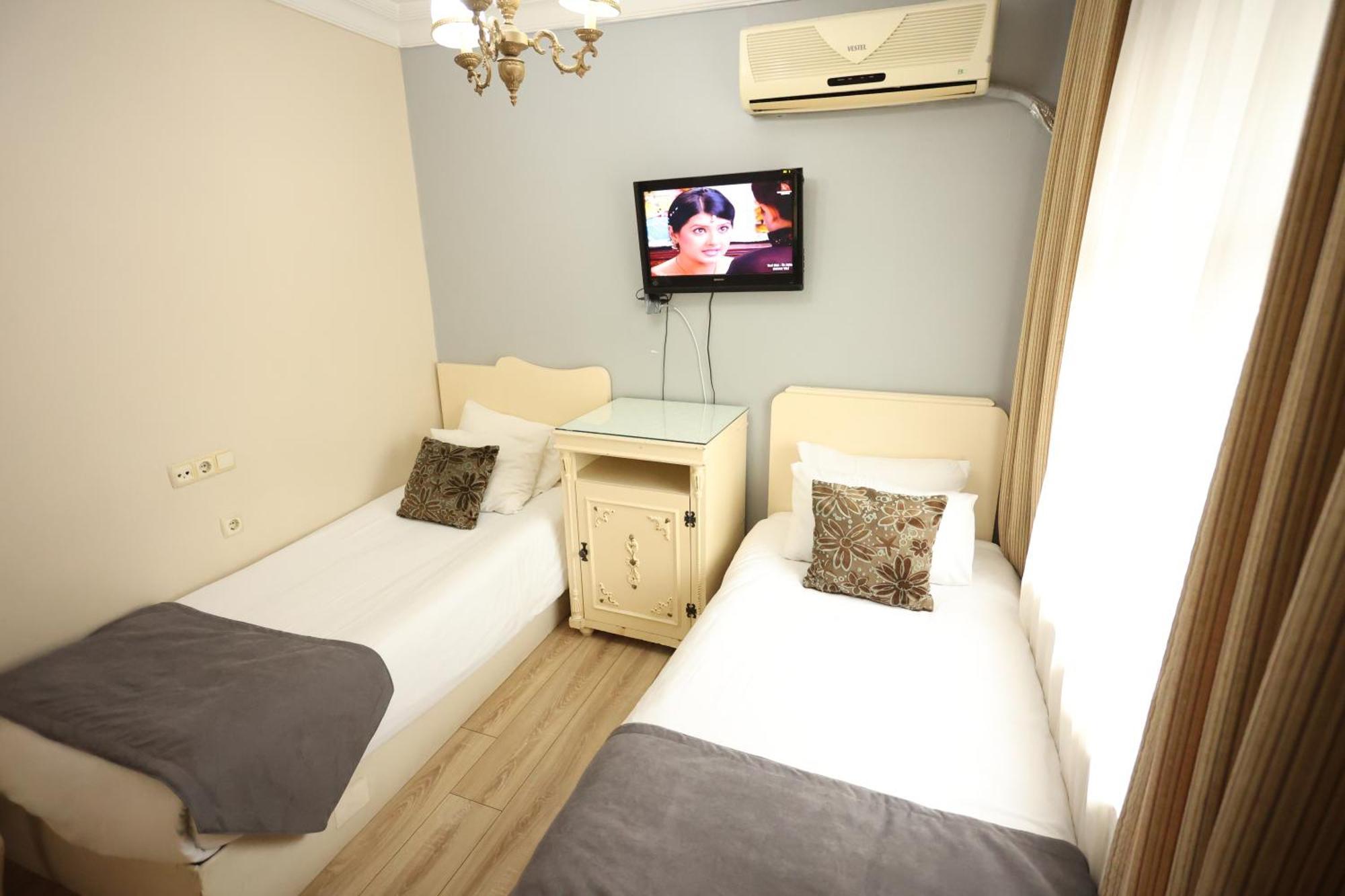 Asmali Hotel Istanboel Buitenkant foto