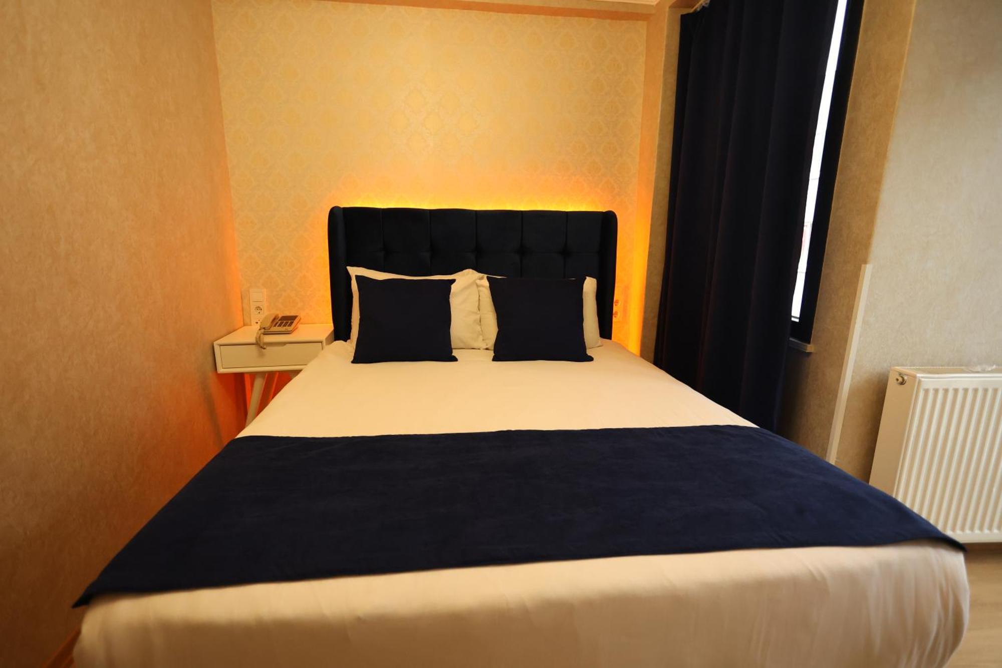 Asmali Hotel Istanboel Buitenkant foto
