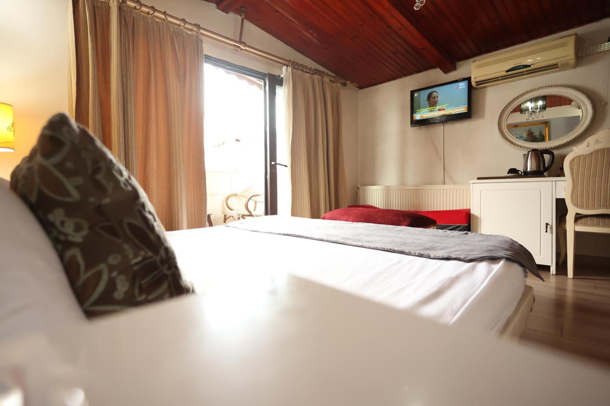 Asmali Hotel Istanboel Buitenkant foto