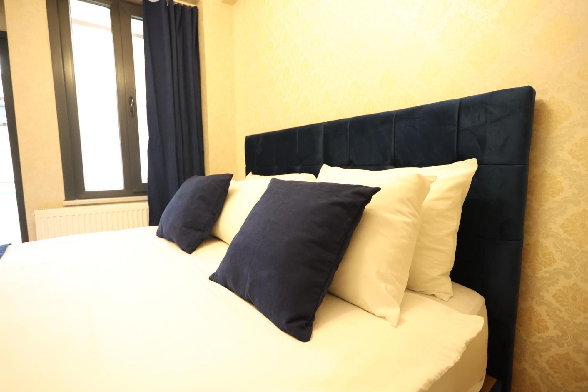 Asmali Hotel Istanboel Buitenkant foto
