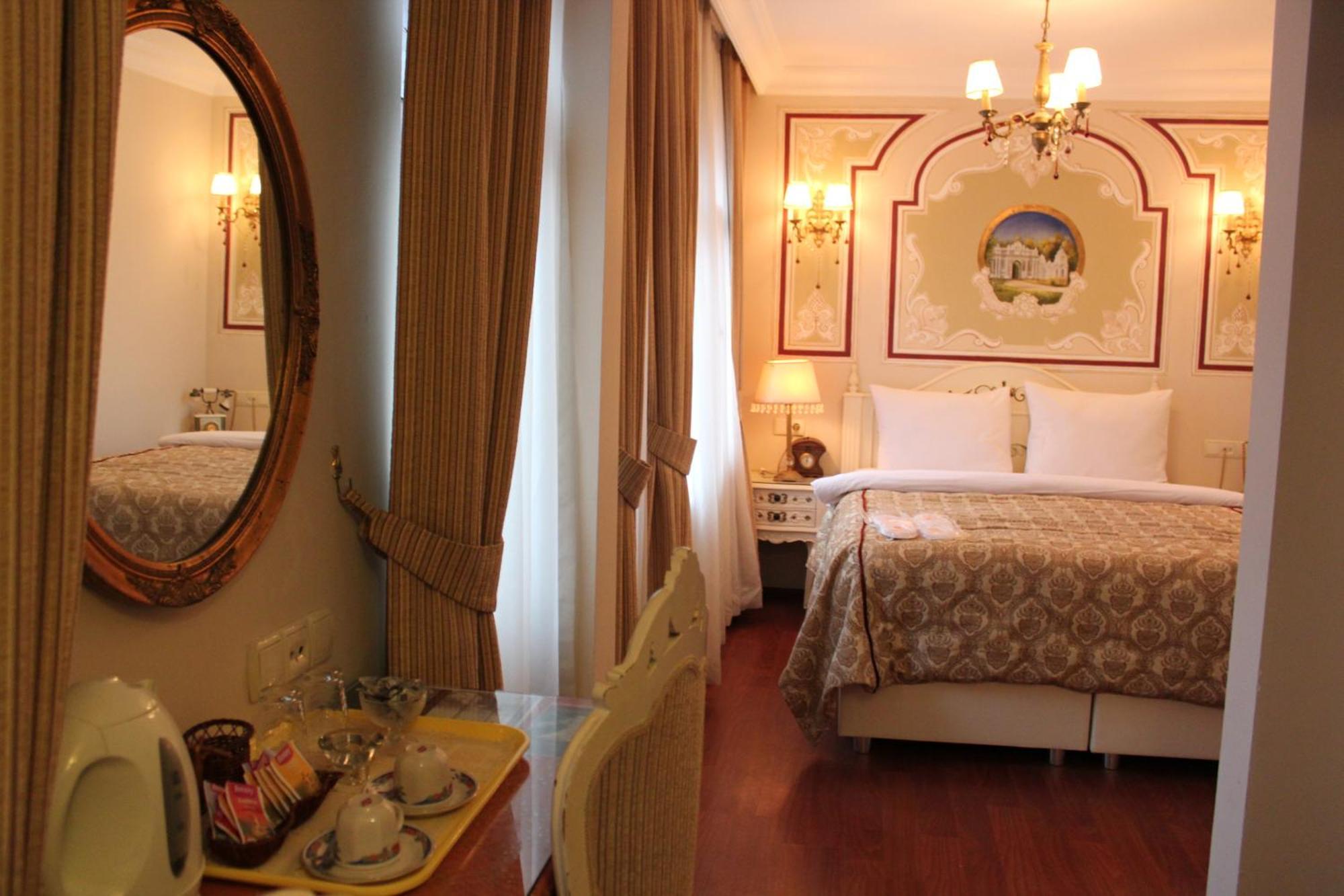 Asmali Hotel Istanboel Buitenkant foto